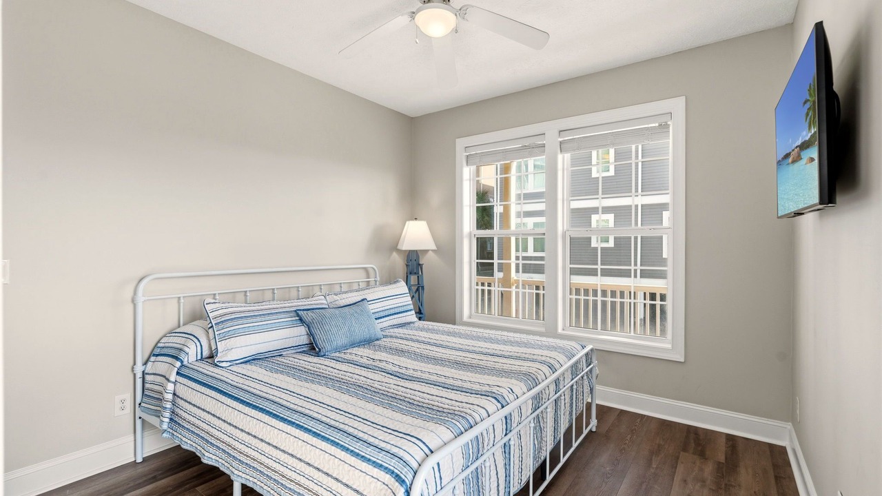 Photo of Bedroom in Ocean Isle Beach