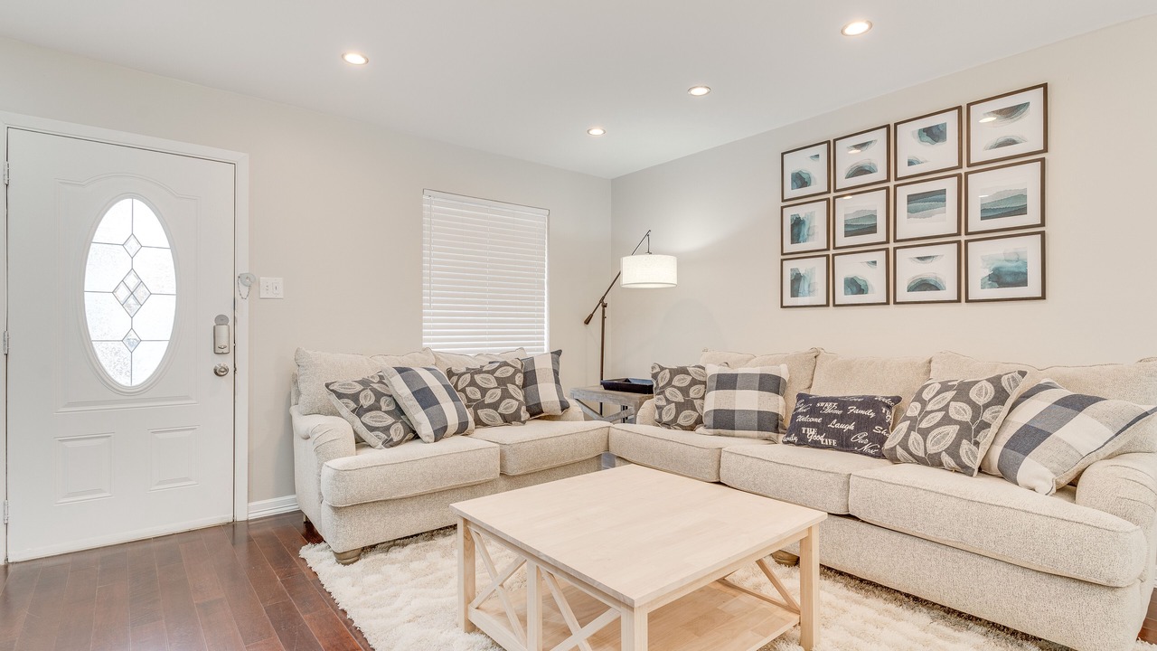 Photo of Livingroom in Richardson