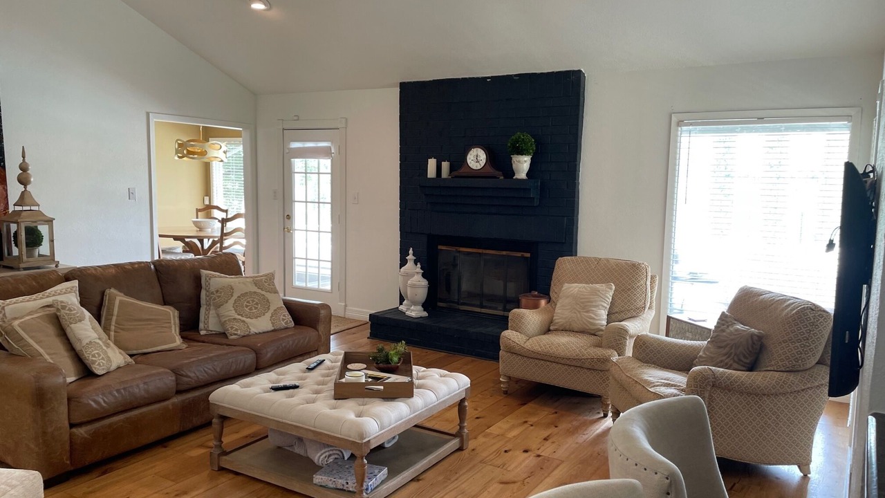Photo of Livingroom in Trophy Club
