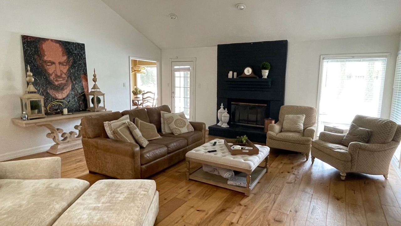 Photo of Livingroom in Trophy Club