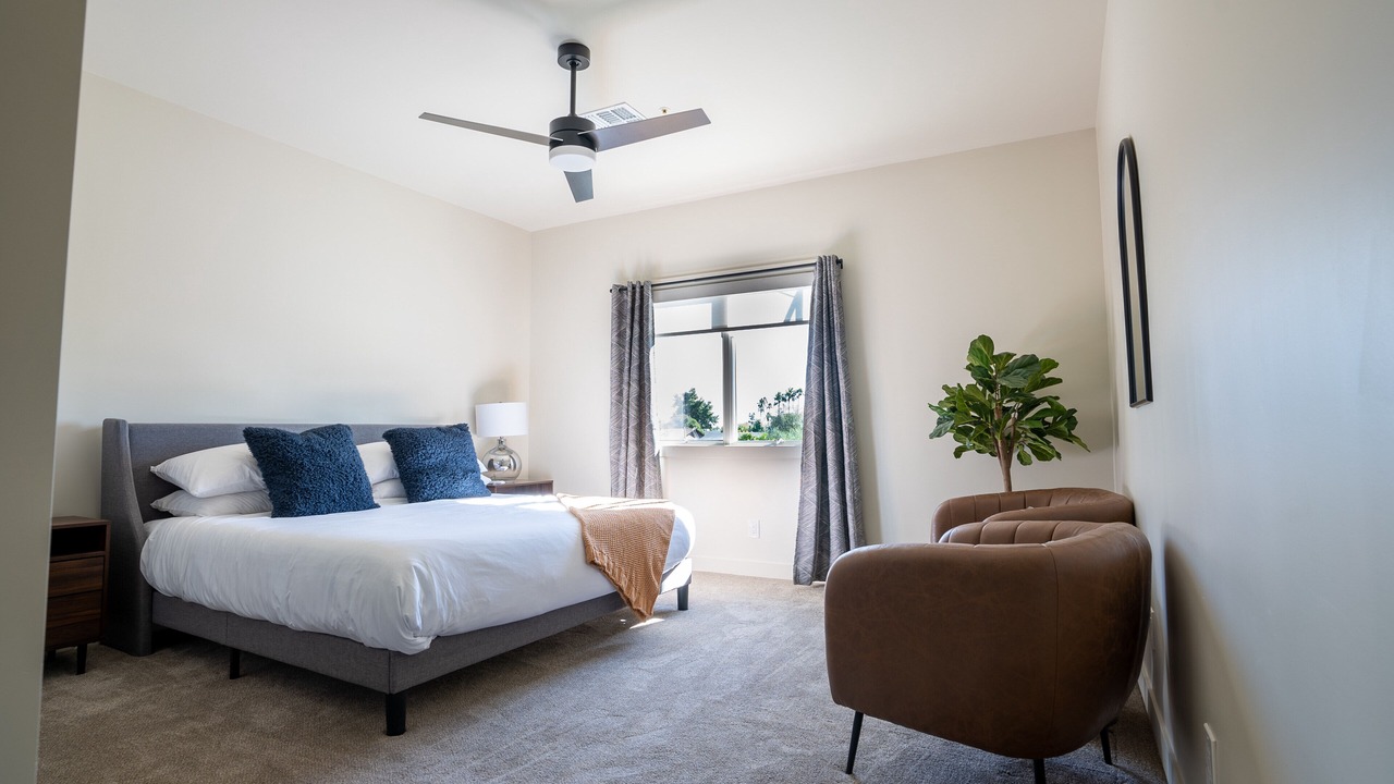 Photo of Bedroom in Knoell Scottsdale