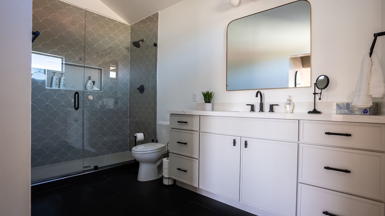Photo of Bathroom in Knoell Scottsdale