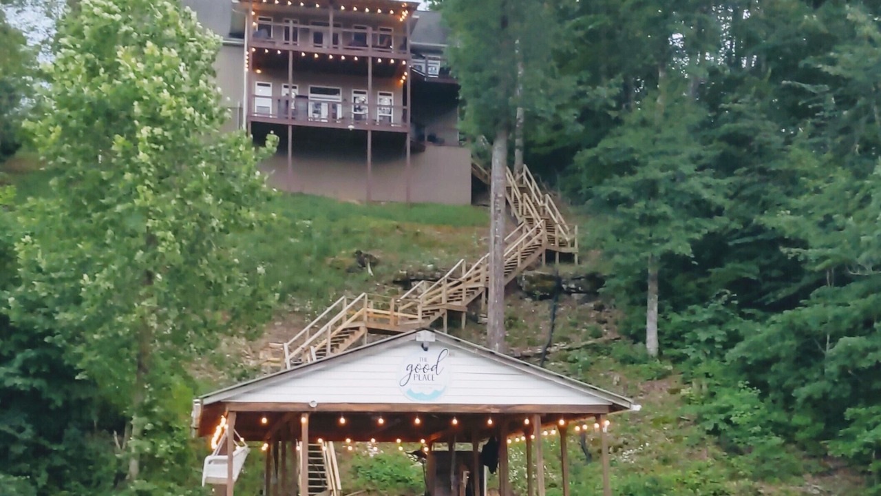 Photo of Outdoor in Caryville