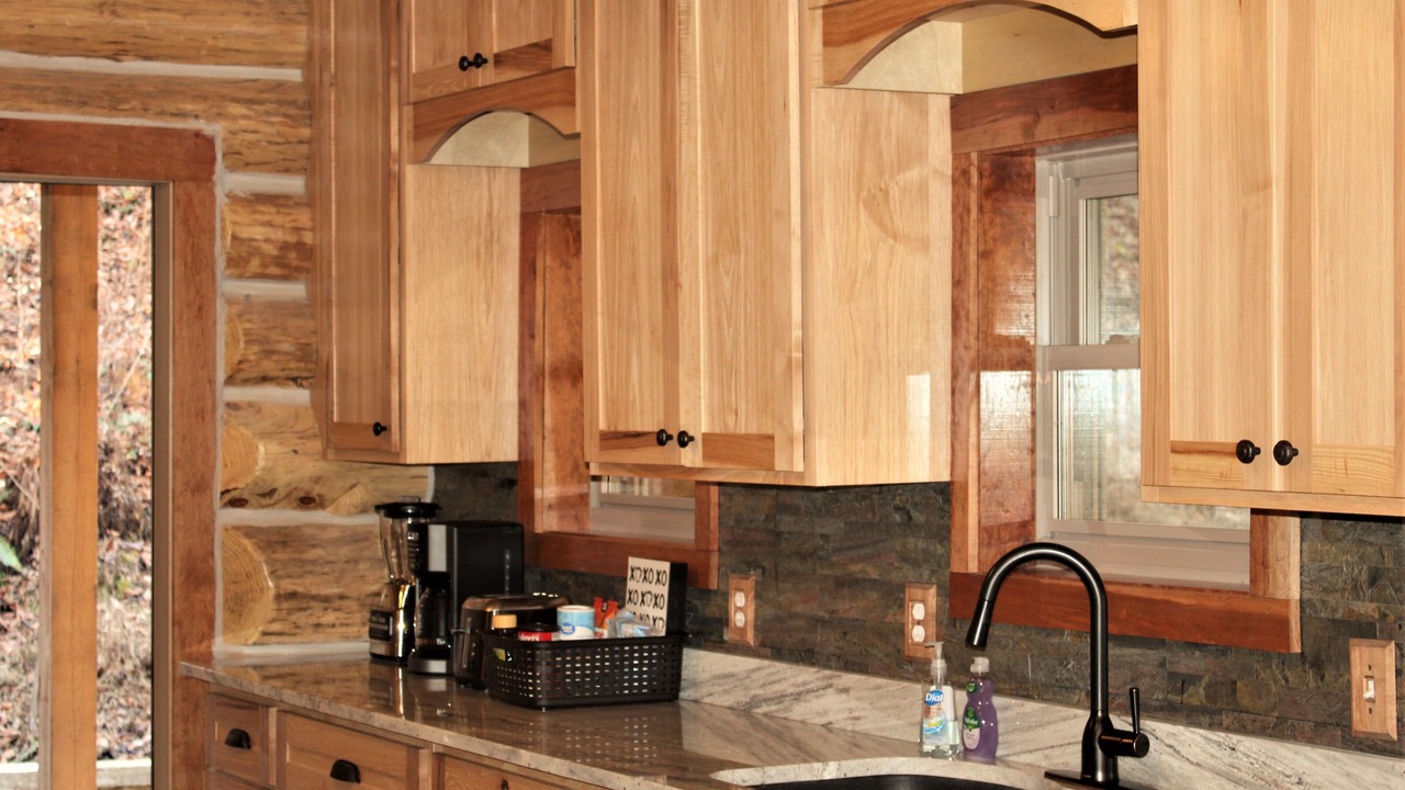 Photo of Kitchen in Lobelville