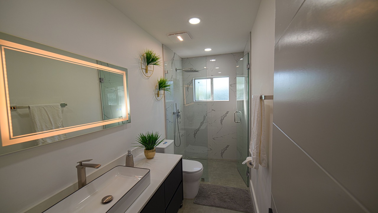 Photo of Bathroom in Cutler Bay