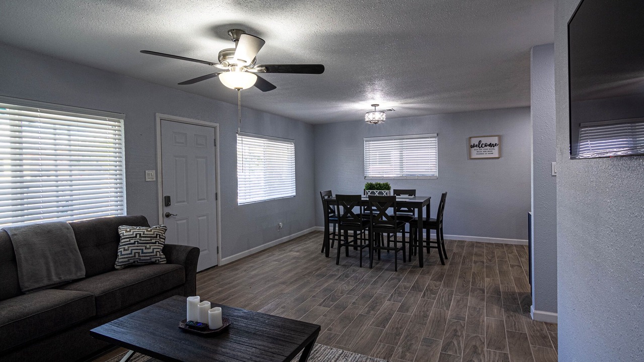 Photo of Livingroom in El Paso