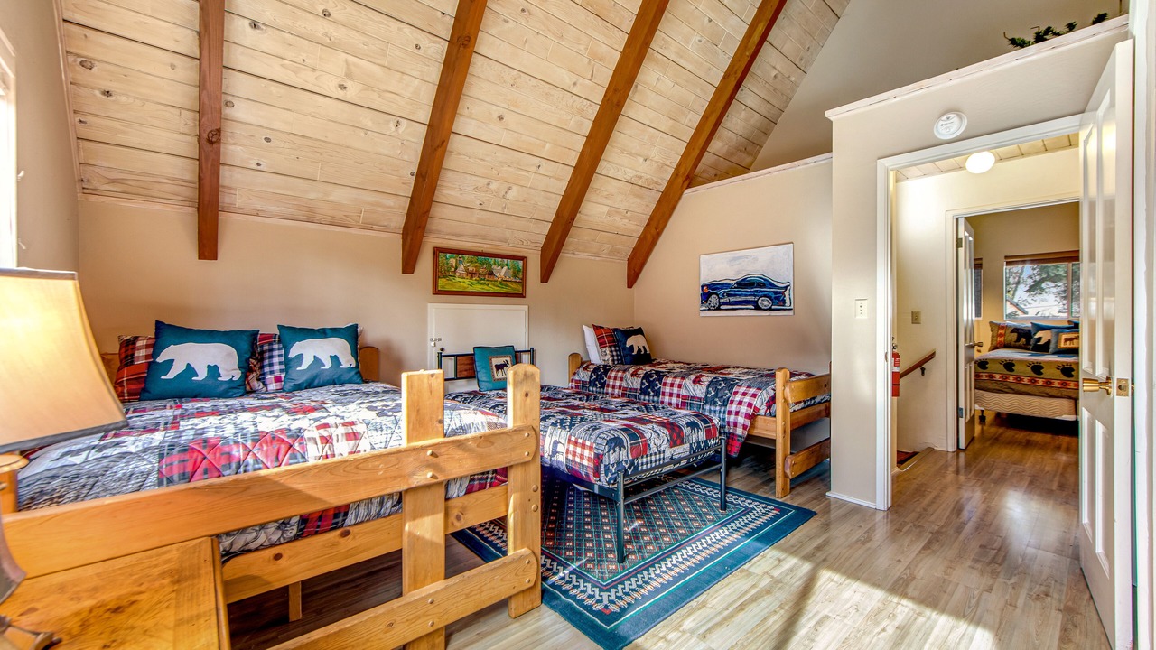 Photo of Bedroom in Cedar Glen