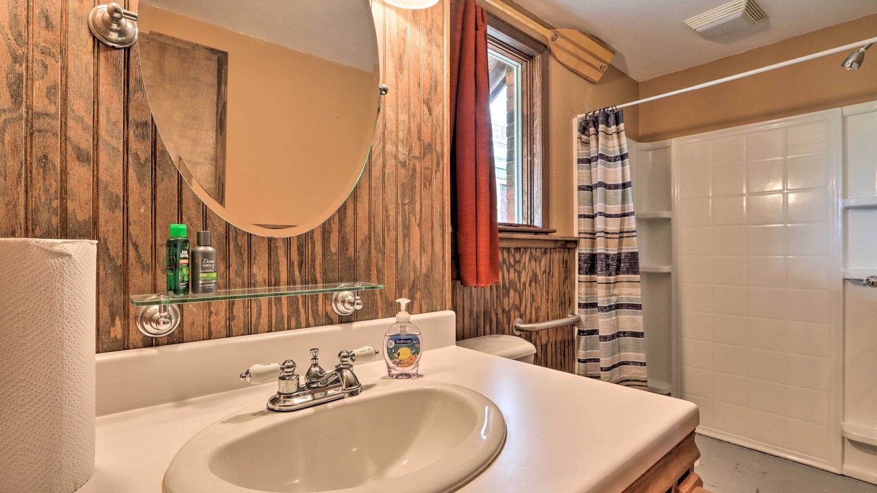 Photo of Bathroom in Columbia