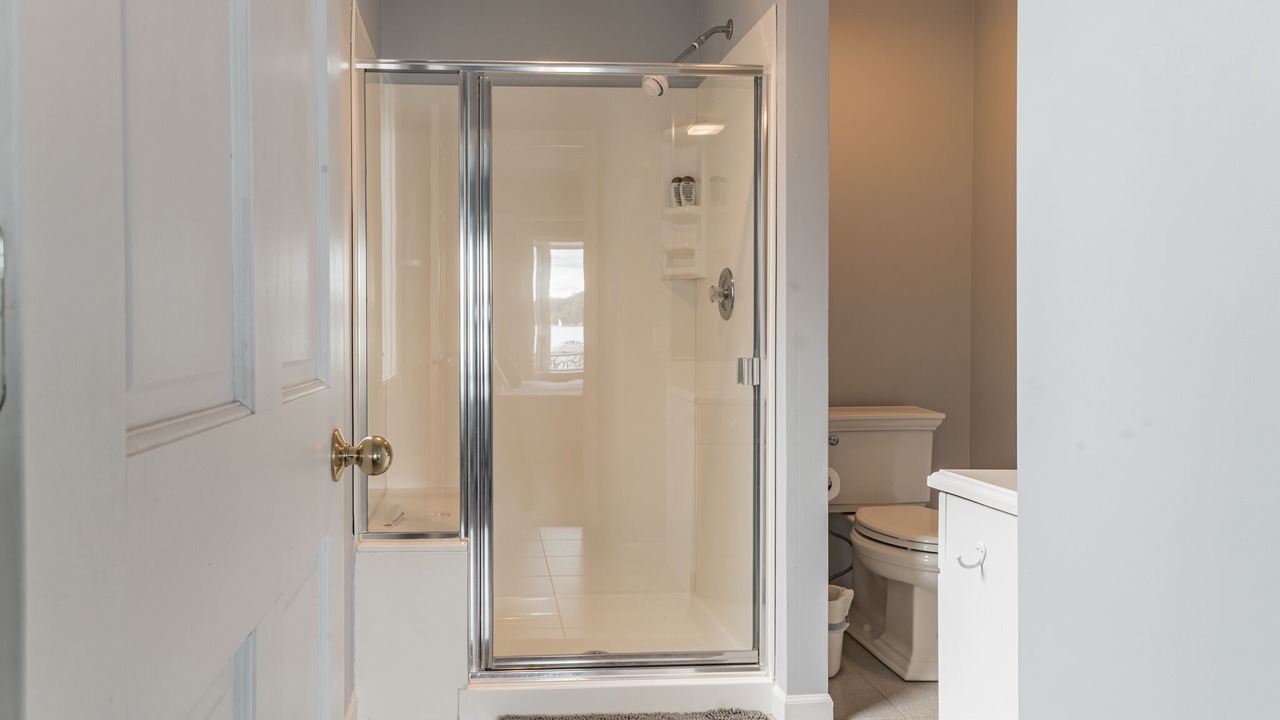 Photo of Bathroom in Twin Lakes