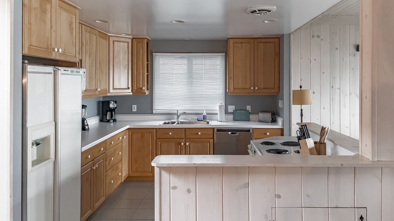 Photo of Kitchen in Twin Lakes