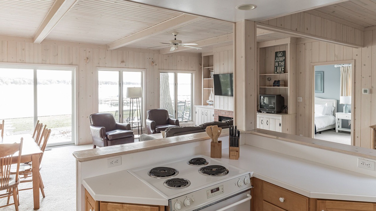 Photo of Kitchen in Twin Lakes