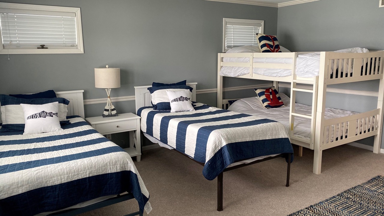 Photo of Bedroom in Twin Lakes