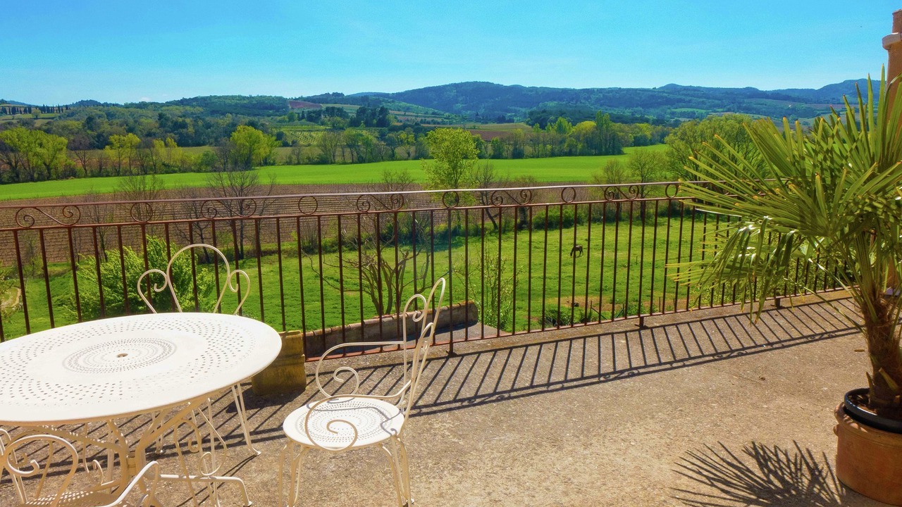 Photo of Outdoor in Loupia