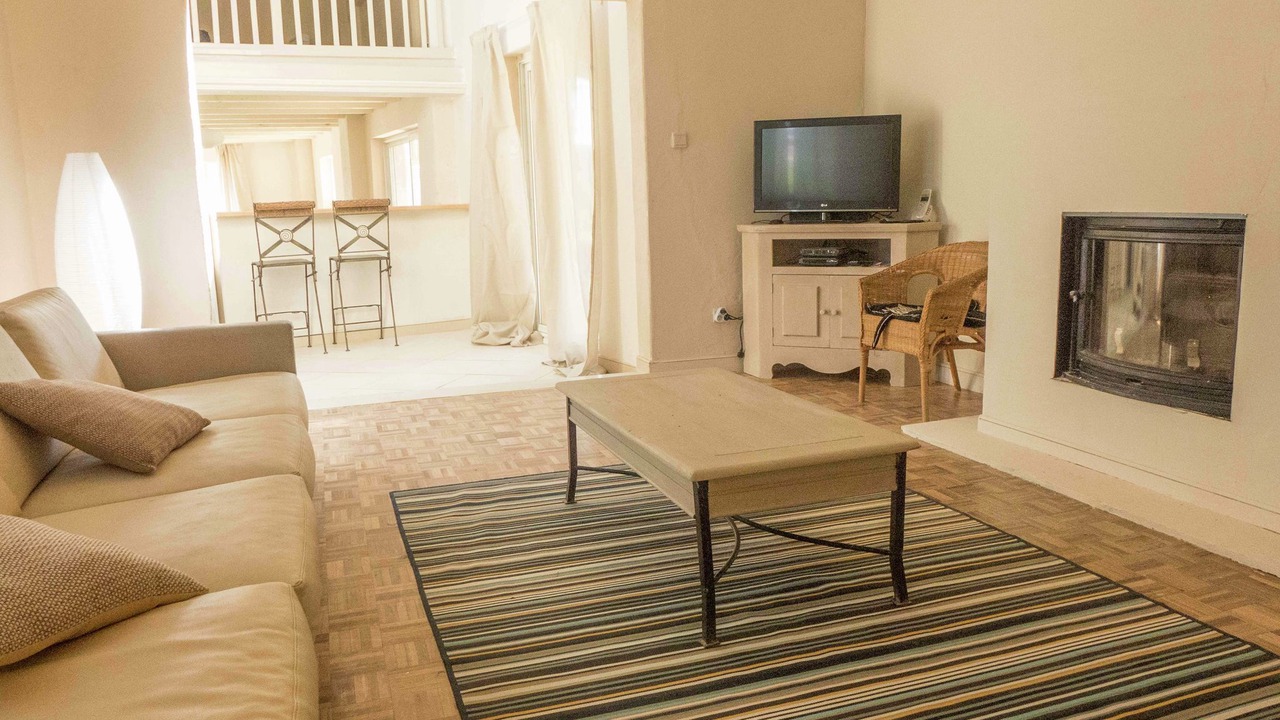 Photo of Livingroom in Loupia