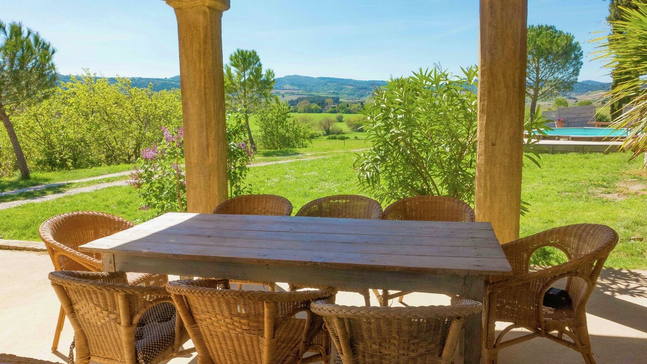 Photo of Patio Balcony in Loupia