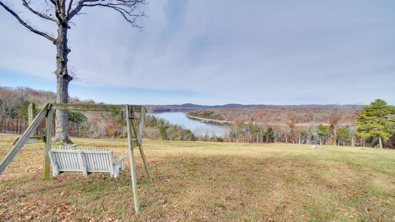 Photo of Outdoor in Golden