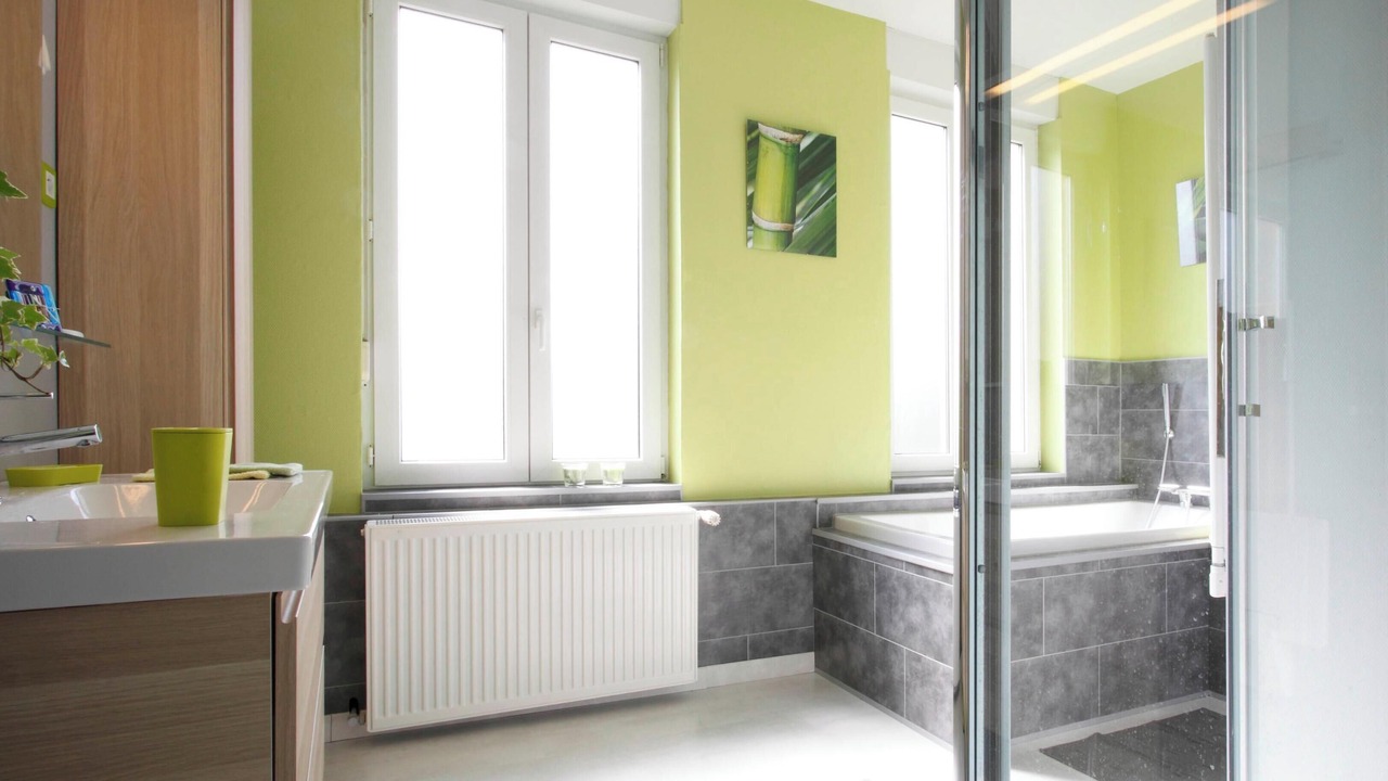 Photo of Bathroom in Friville-Escarbotin