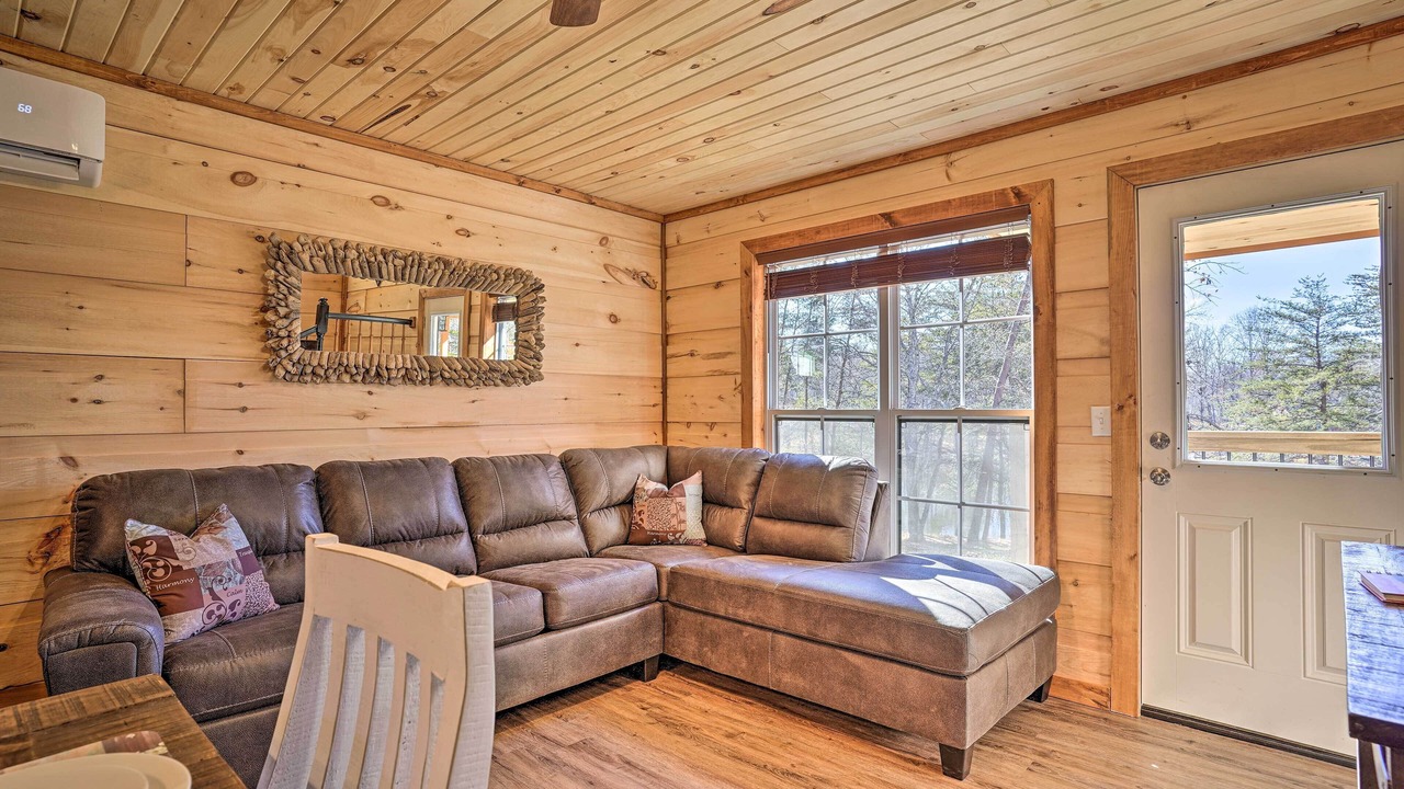 Photo of Livingroom in Trenton