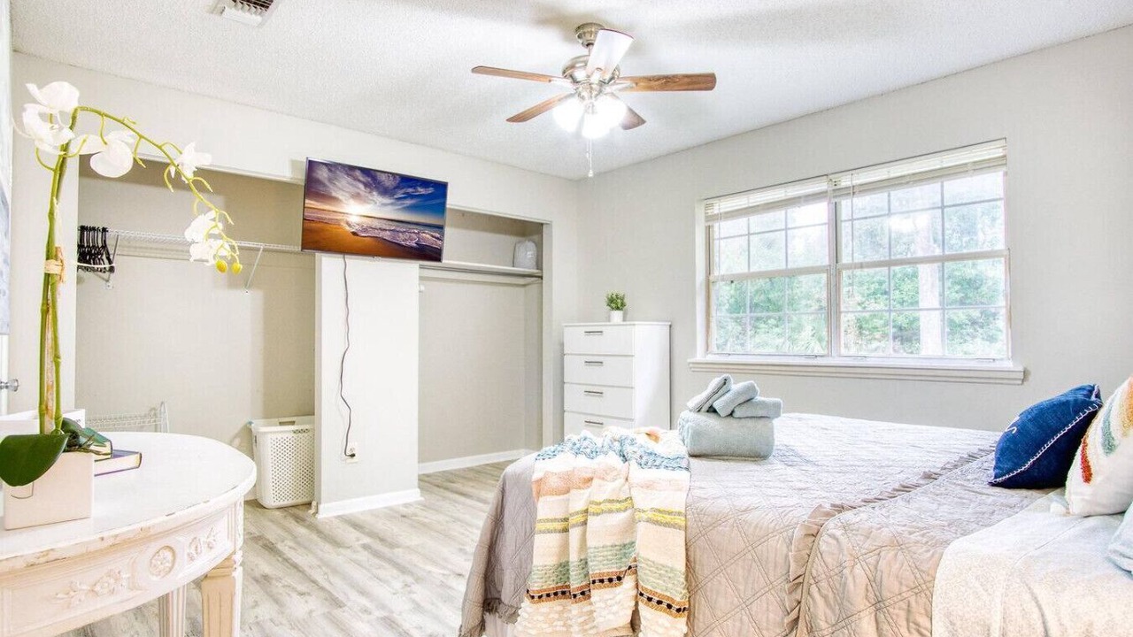Photo of Bedroom in Southpoint