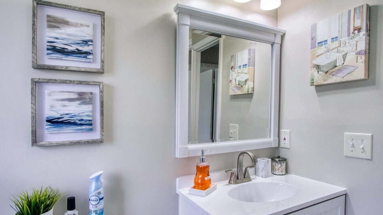 Photo of Bathroom in Southpoint
