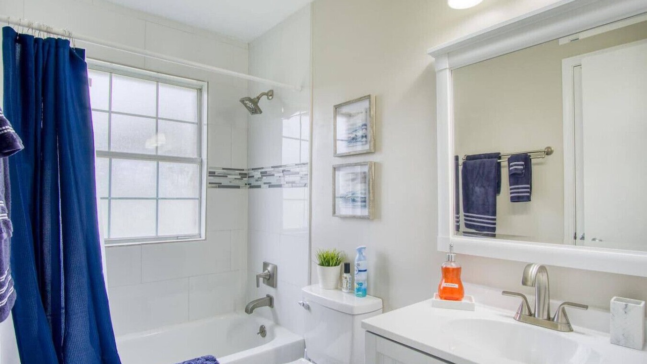 Photo of Bathroom in Southpoint