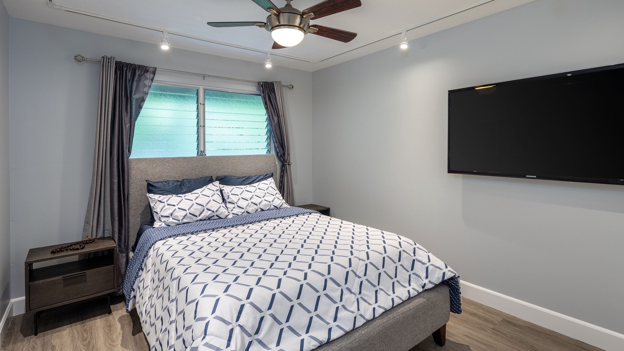 Photo of Bedroom in Portlock