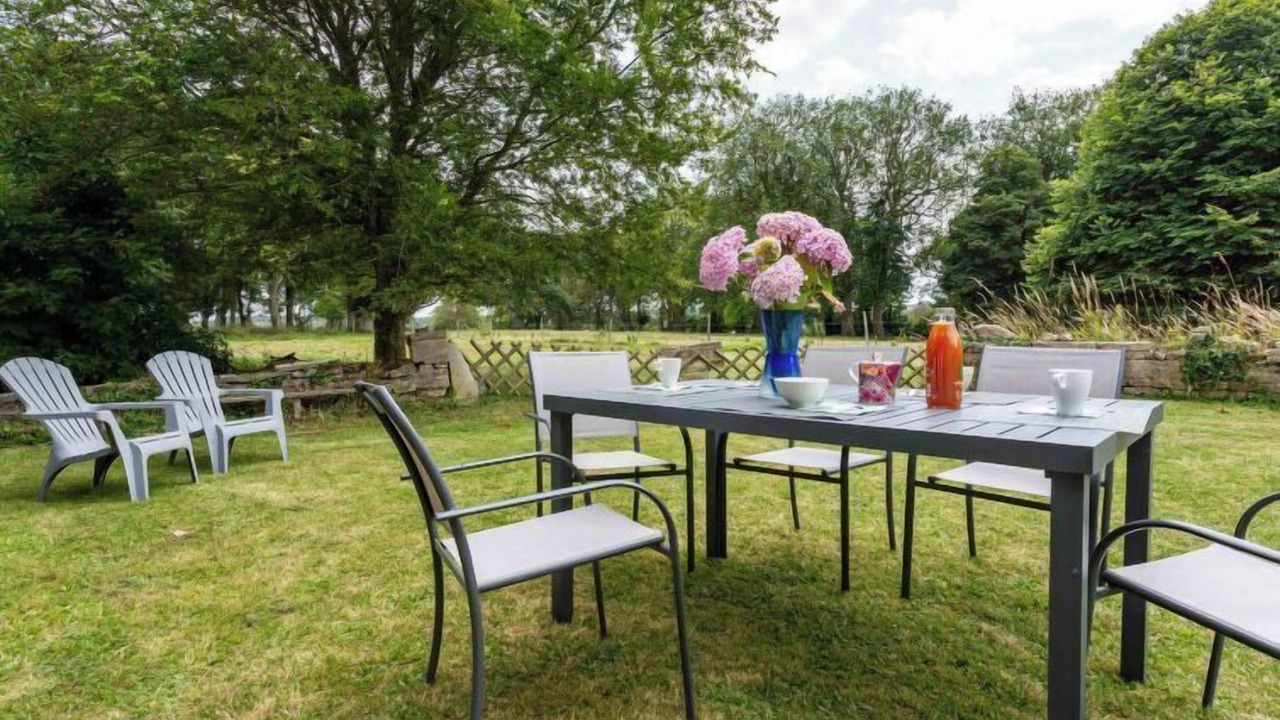 Photo of Outdoor in Englesqueville-la-Percee