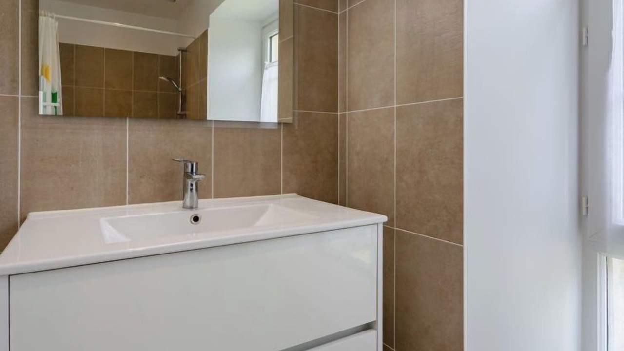 Photo of Bathroom in Englesqueville-la-Percee