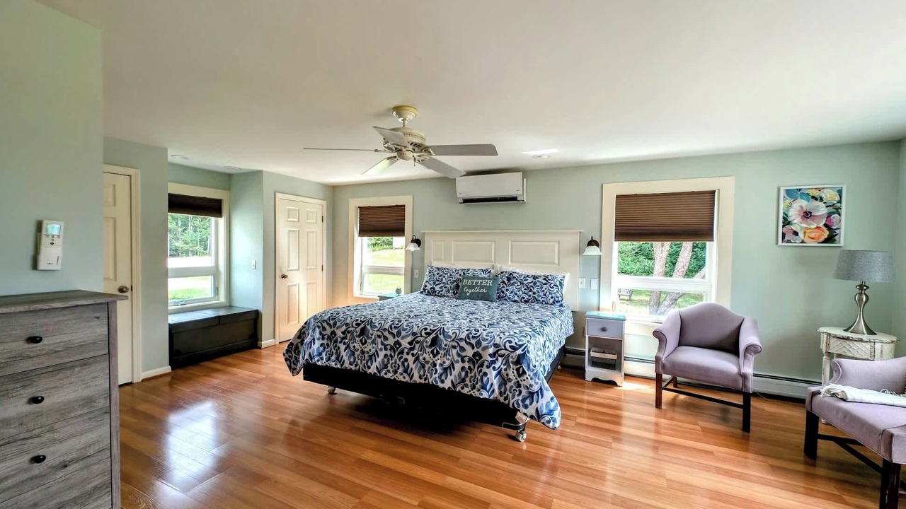 Photo of Bedroom in Ellsworth