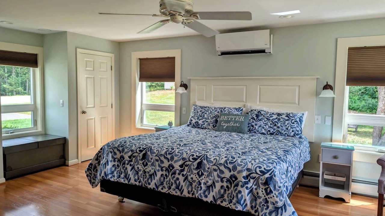 Photo of Bedroom in Ellsworth