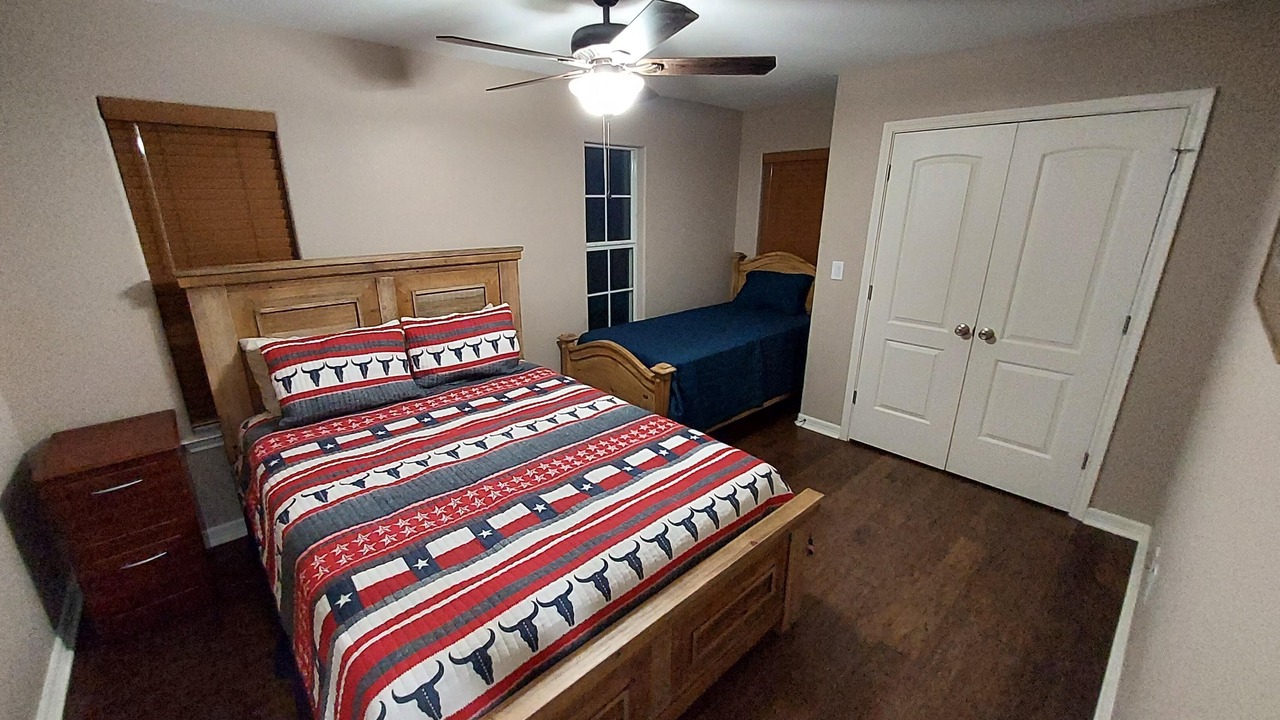 Photo of Bedroom in Brookeland