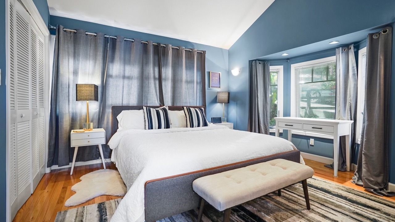 Photo of Bedroom in Sausalito