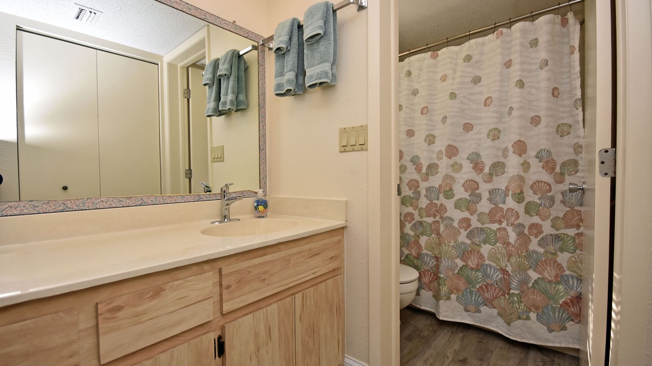 Photo of Bathroom in Englewood