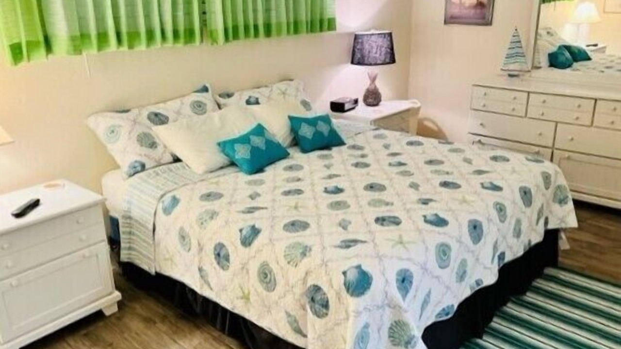 Photo of Bedroom in Englewood