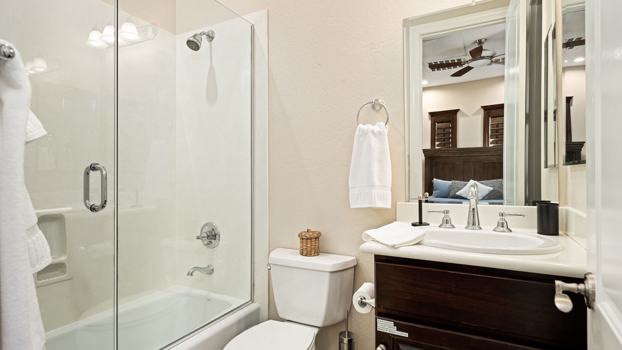 Photo of Bathroom in Mirabel Village