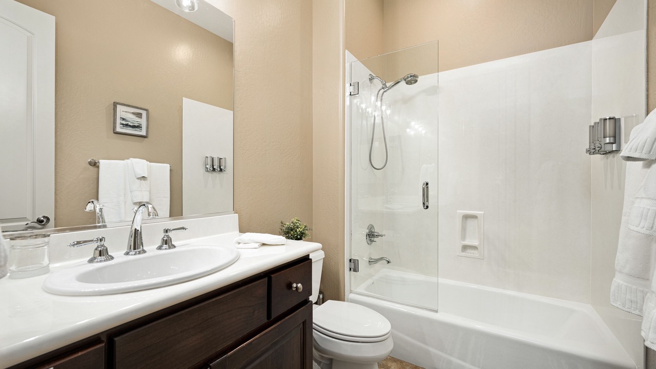 Photo of Bathroom in Mirabel Village