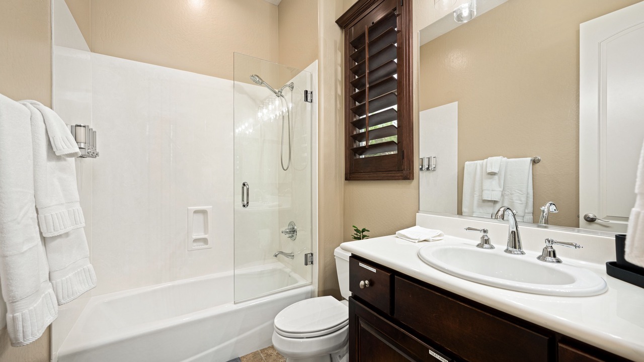 Photo of Bathroom in Mirabel Village