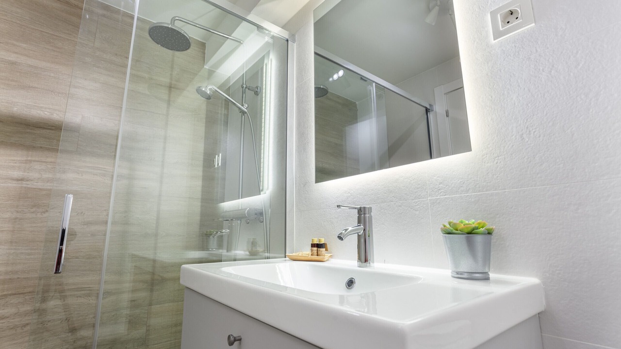 Photo of Bathroom in Atocha