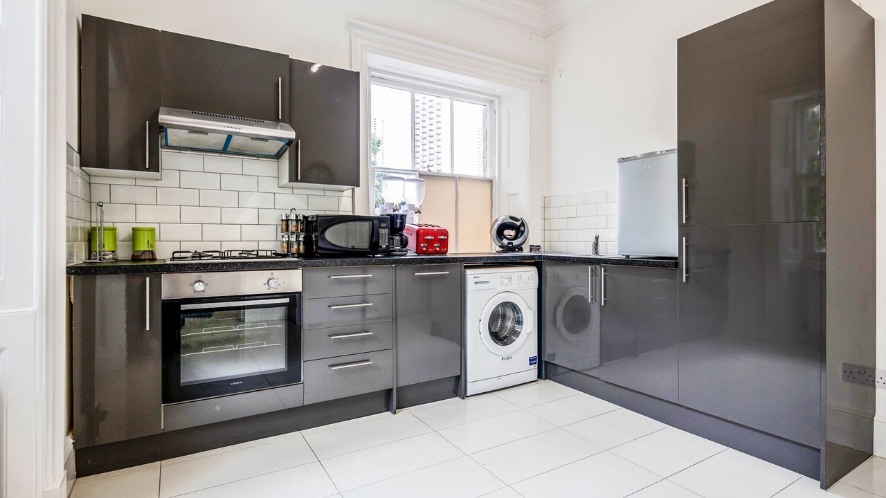 Photo of Kitchen in Canary Wharf