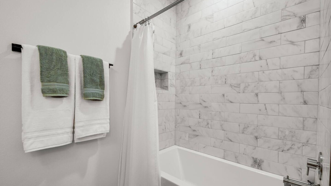 Photo of Bathroom in Government Hill