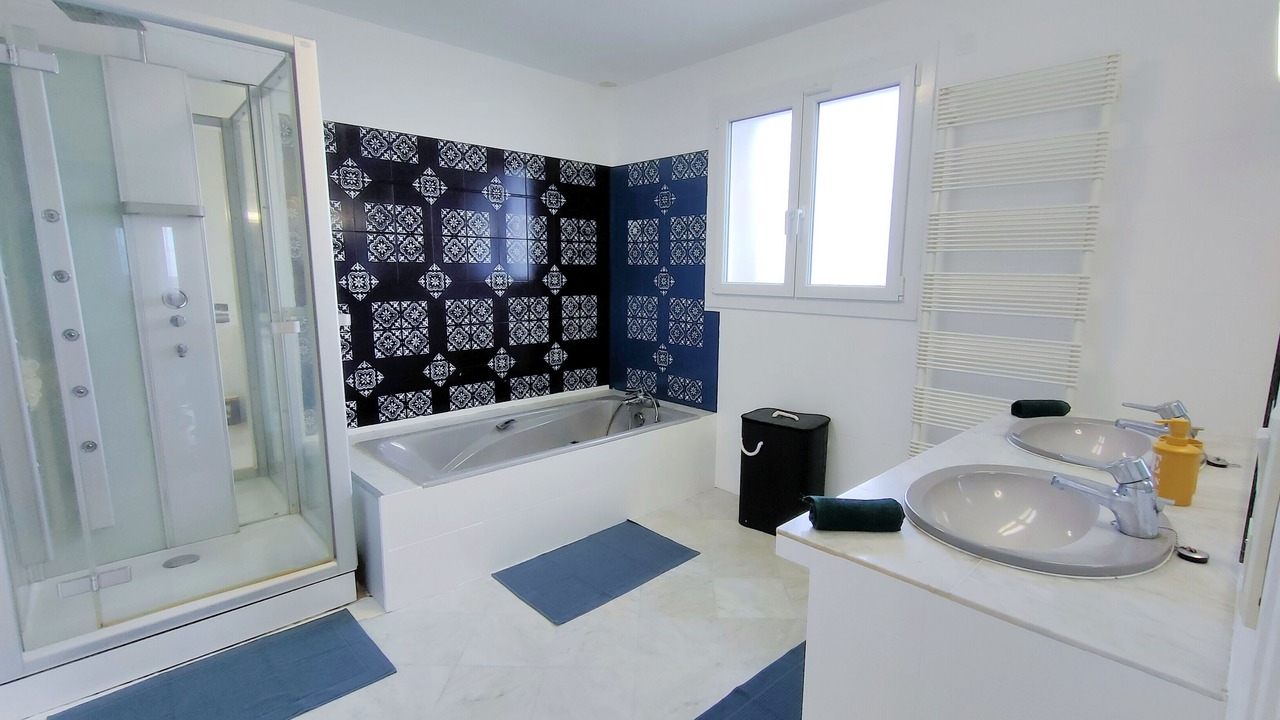 Photo of Bathroom in Geraudot