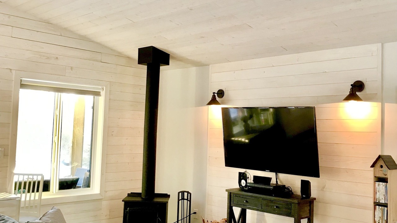 Photo of Livingroom in Manitoba