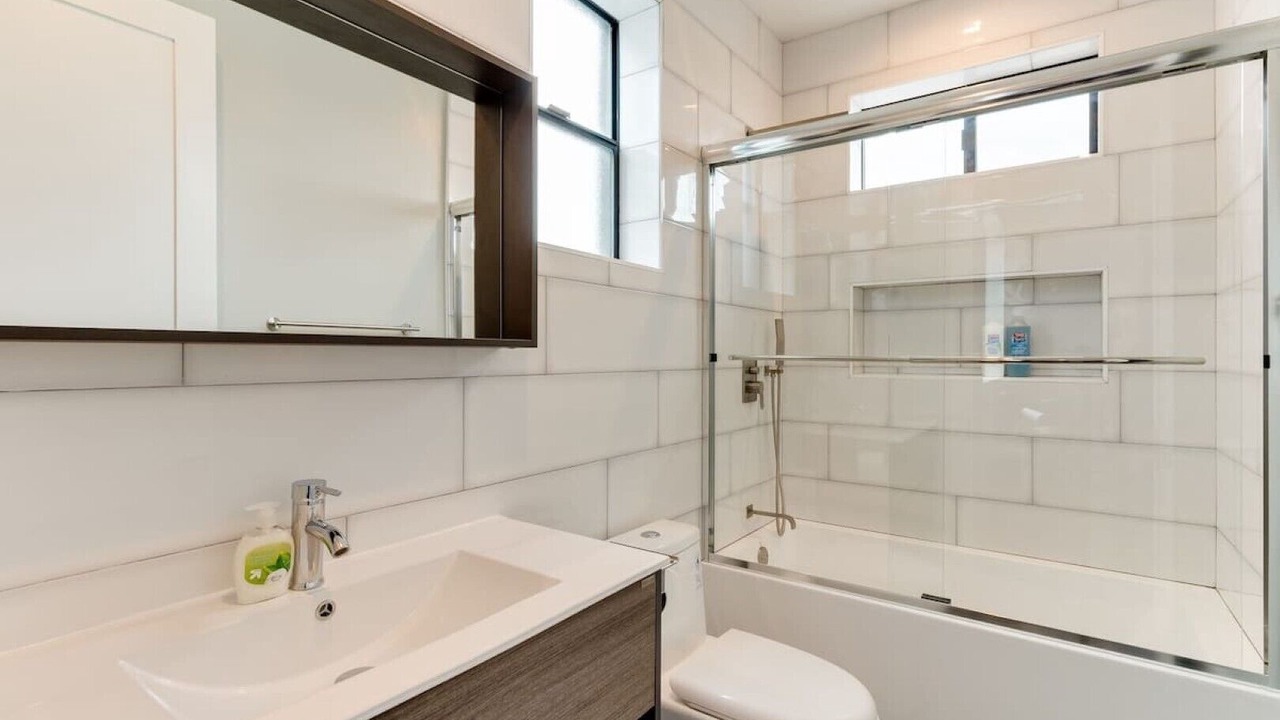 Photo of Bathroom in Mid City