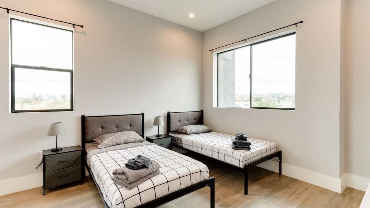 Photo of Bedroom in Mid City