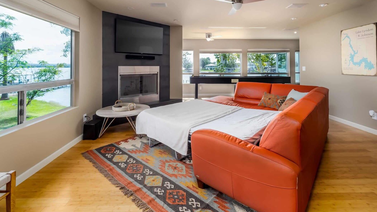 Photo of Bedroom in Granite Shoals