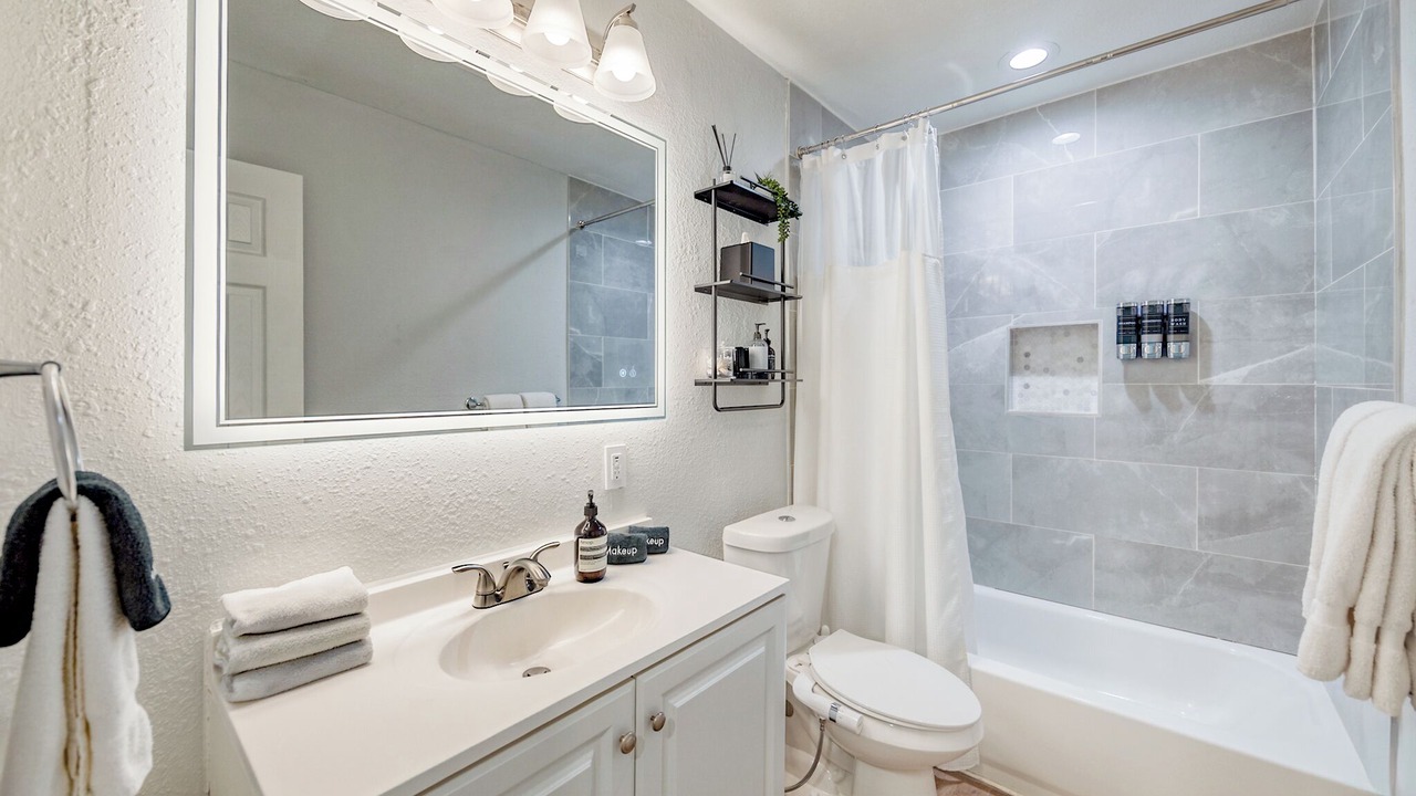 Photo of Bathroom in Franklin Park