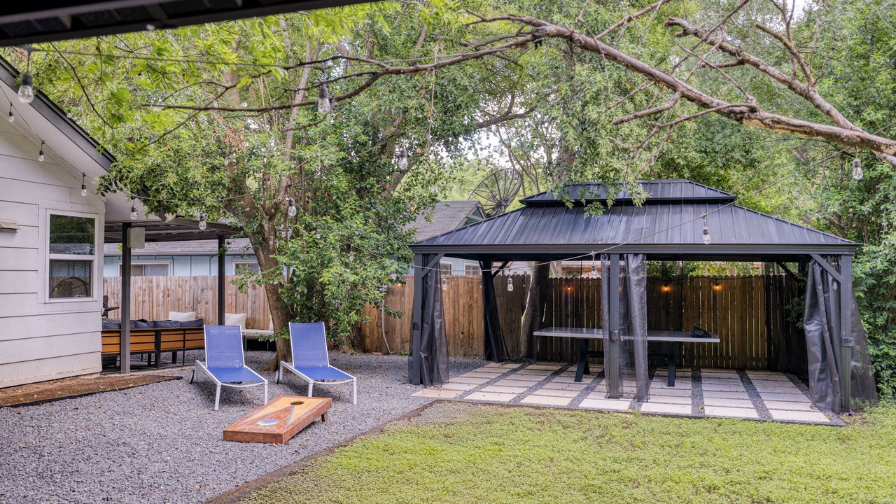 Photo of Patio Balcony in Franklin Park