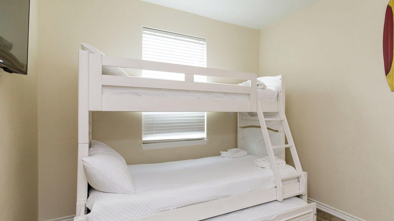 Photo of Bedroom in Corpus Christi