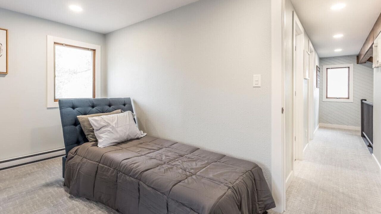 Photo of Bedroom in Spirit Lake