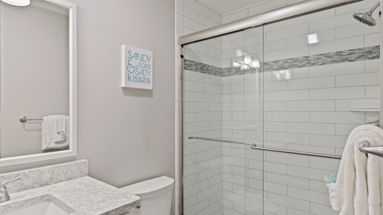 Photo of Bathroom in Heron Harbour Isle